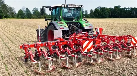 One for All: Why the Einböck CHOPSTAR-ONE is the Ultimate Universal Hoe