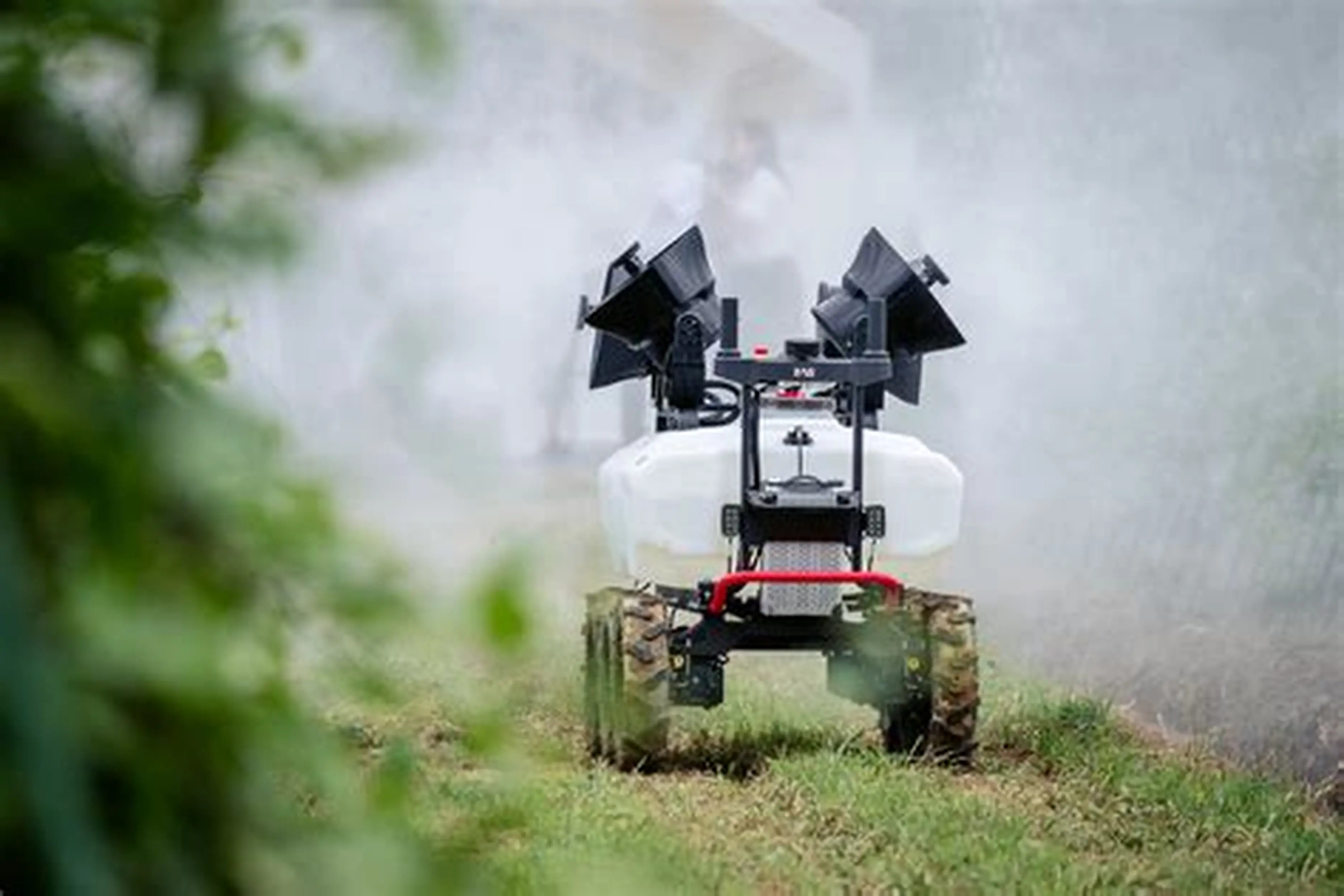 XAG R200 Agricultural Rover: Precision Spraying Redefined