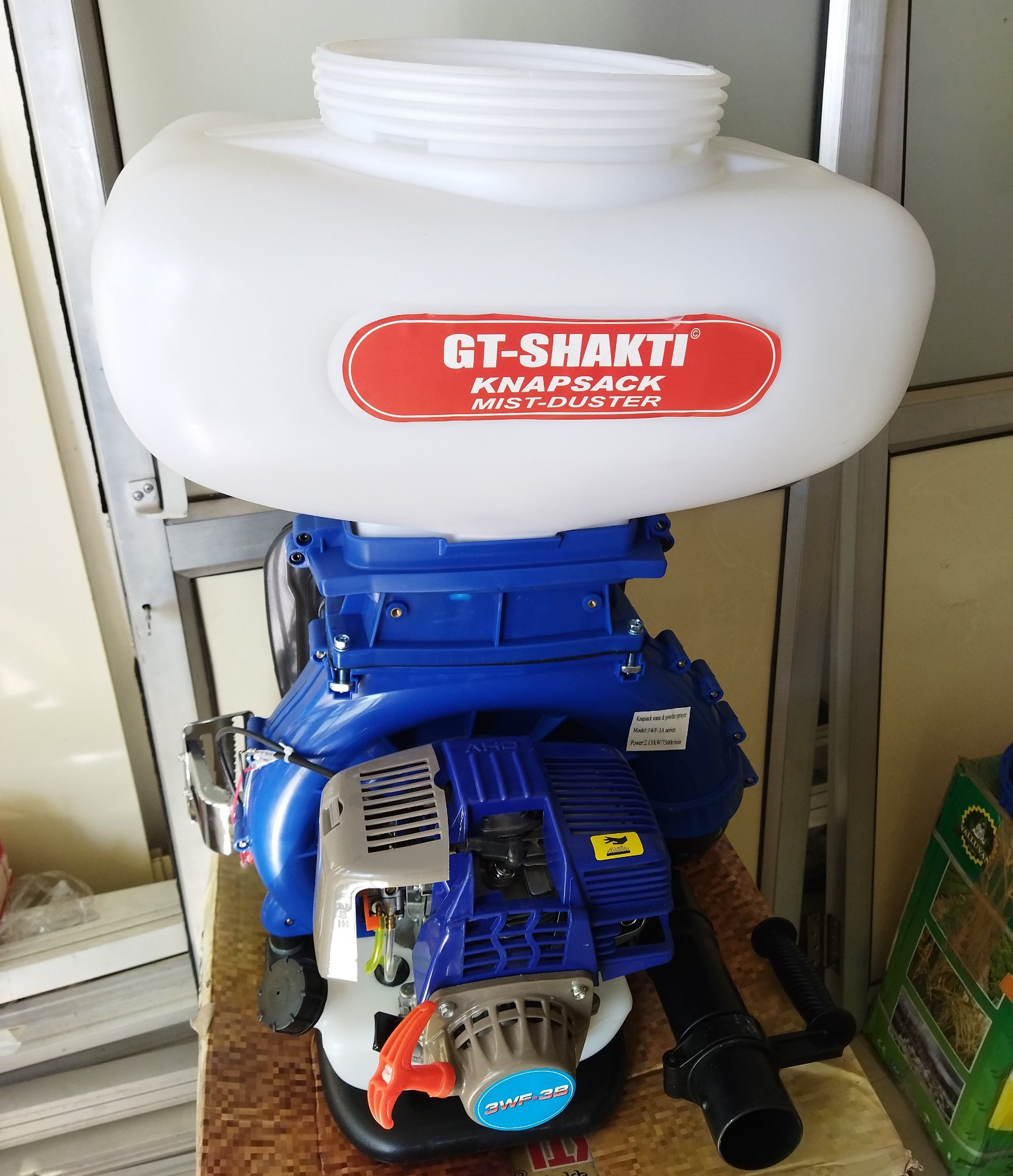 GT Shakti Knap Sack Mist Duster With 2 Stroke Engine