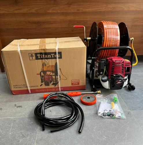 Portable power sprayer with hosepipe and stand